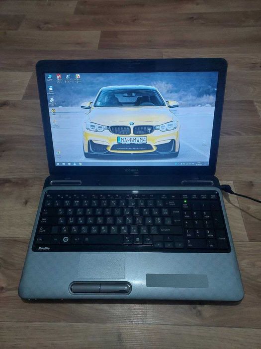Ноутбук Toshiba Satellite Intel-i5, SSD+HDD