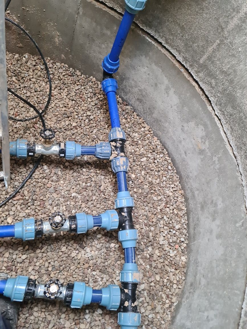 Usługi hydrauliczne instalacje hydrofory pompy, odwierty, studnie.