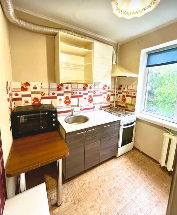 8m 1 квартира Новые Дома метро Дворец спорта Армейская єВідновлення