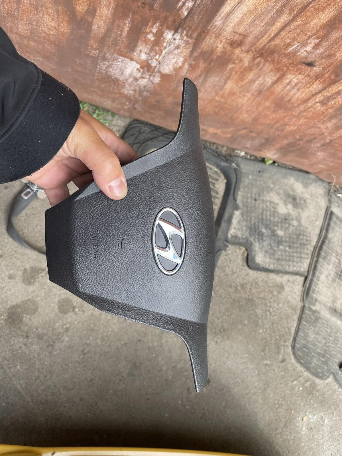 Подушка в руль, airbag, колена hyundai santa fe 13-18год