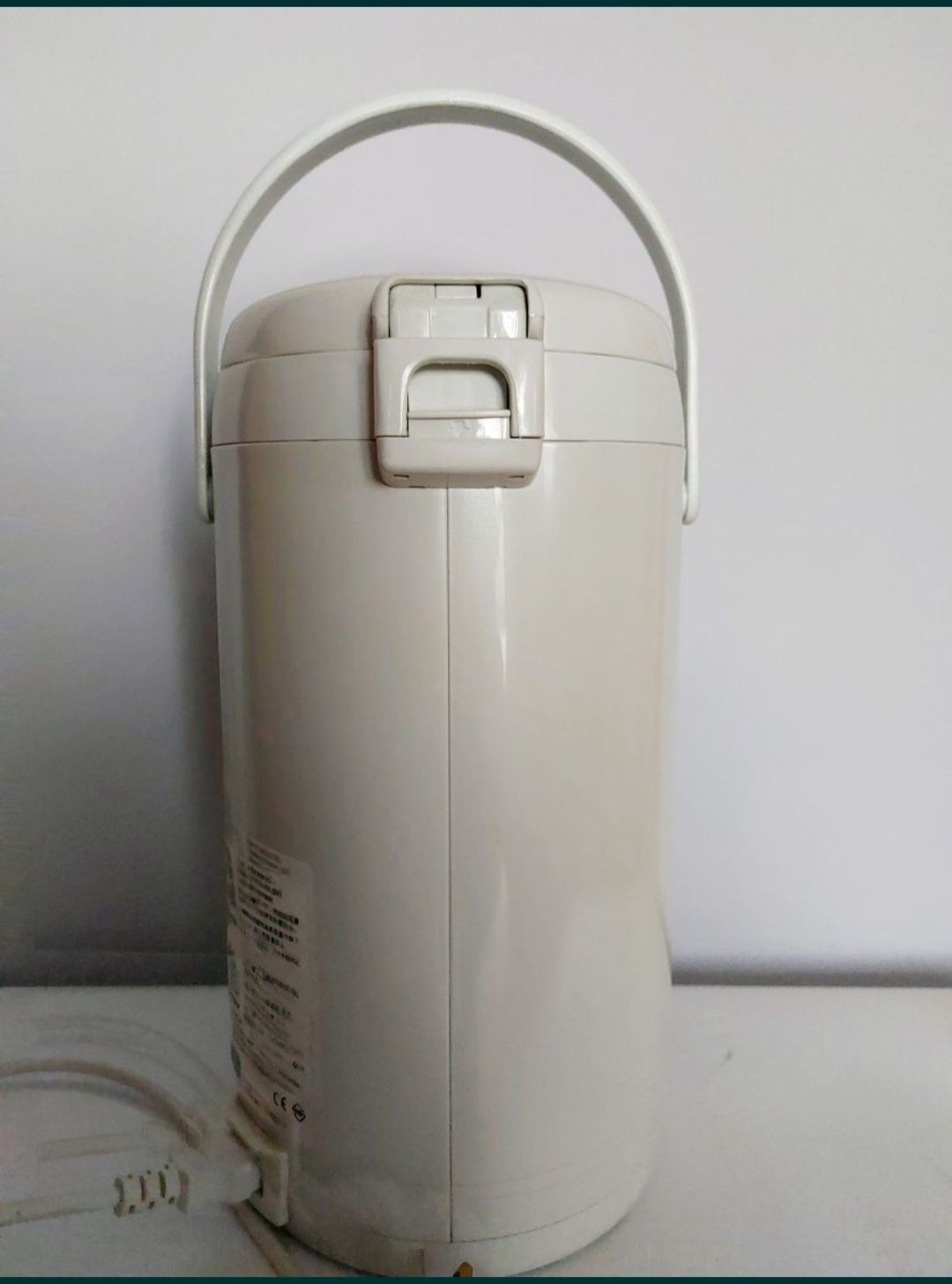 Elektryczny podgrzewacz wody dyspensor Termos 3l