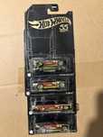 HOT WHEELS • 55 Hot Wheels