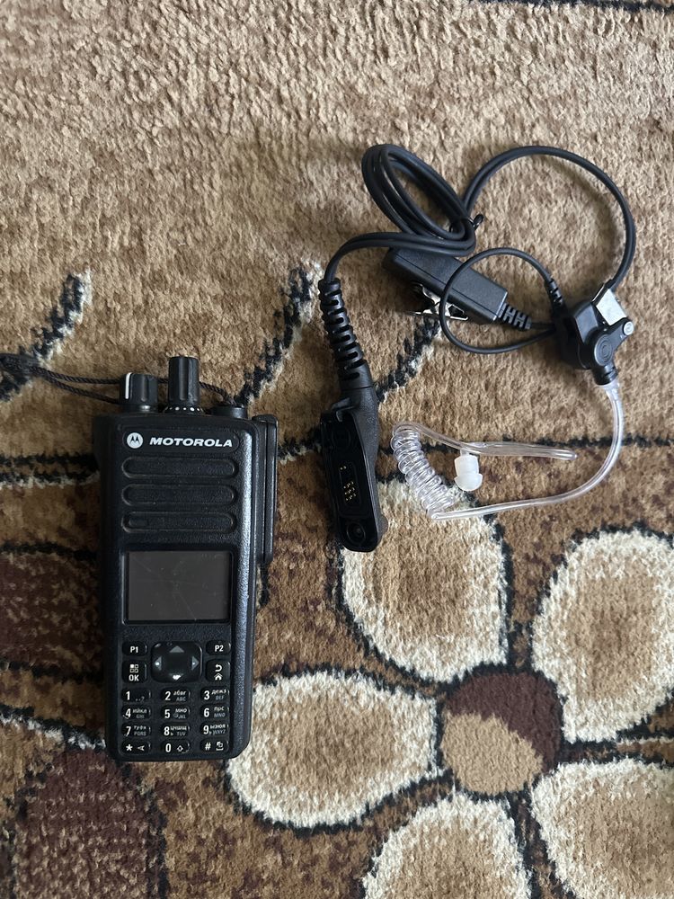 Рація моторола DP4800