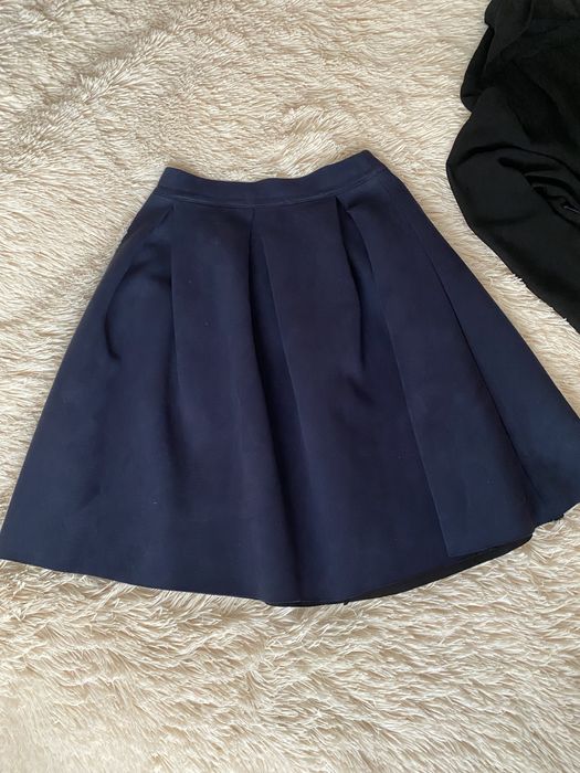 Замшева, синя юбка