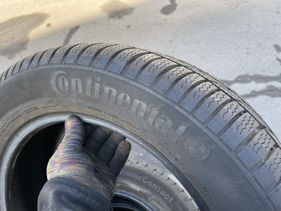 Практично нові зимові шини Continental 225/55 R17
