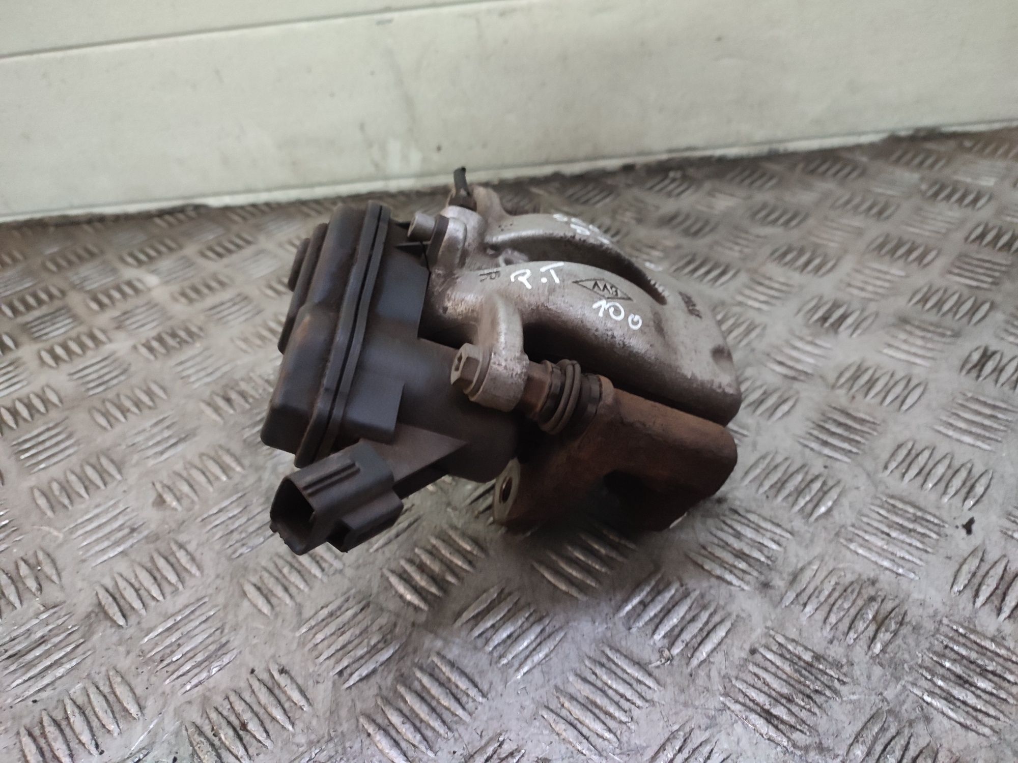 Renault Scenic III zacisk hamulcowy prawy tył tylny