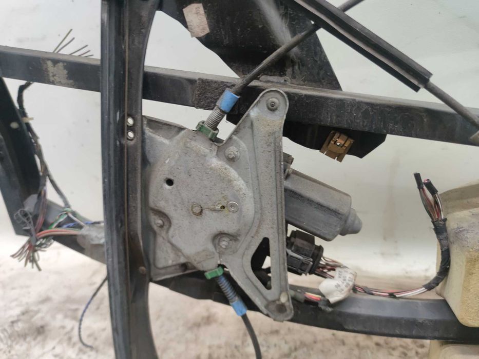Audi A4 B5 Mechanizm Podnośnik Szyby Lewej Przedniej Lewy Przód