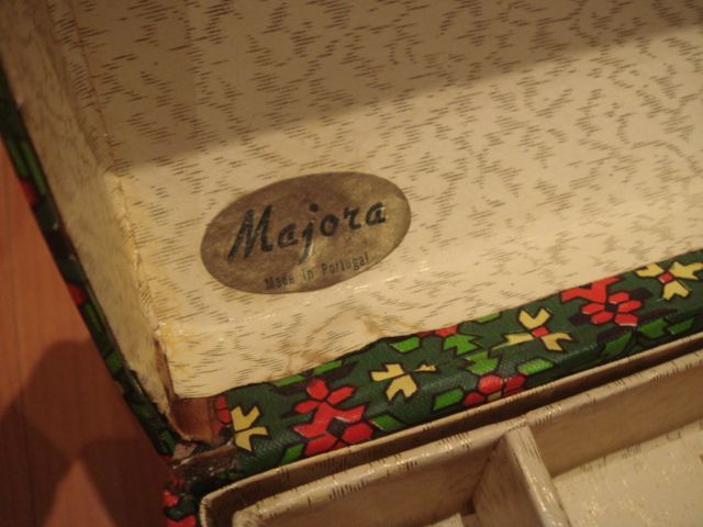 Rara caixa Guarda Joias brinquedo MAJORA