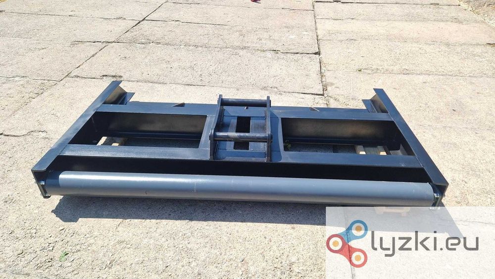 Niwelator sztywny do koparki równanie terenu CAT Liebherr Volvo