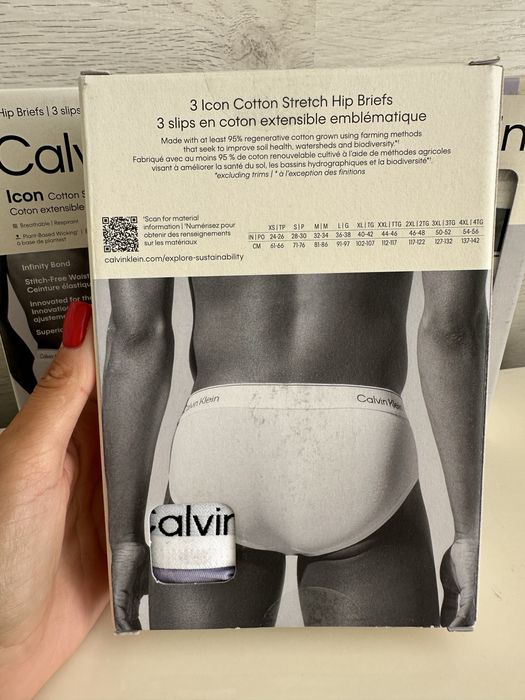 Чоловічі труси бріфи Calvin Klein упаковка 3 штуки