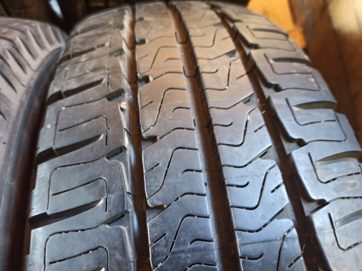 052 TSM Komplet Opon 215/70/15C CP Michelin Agilis Camping rok 20