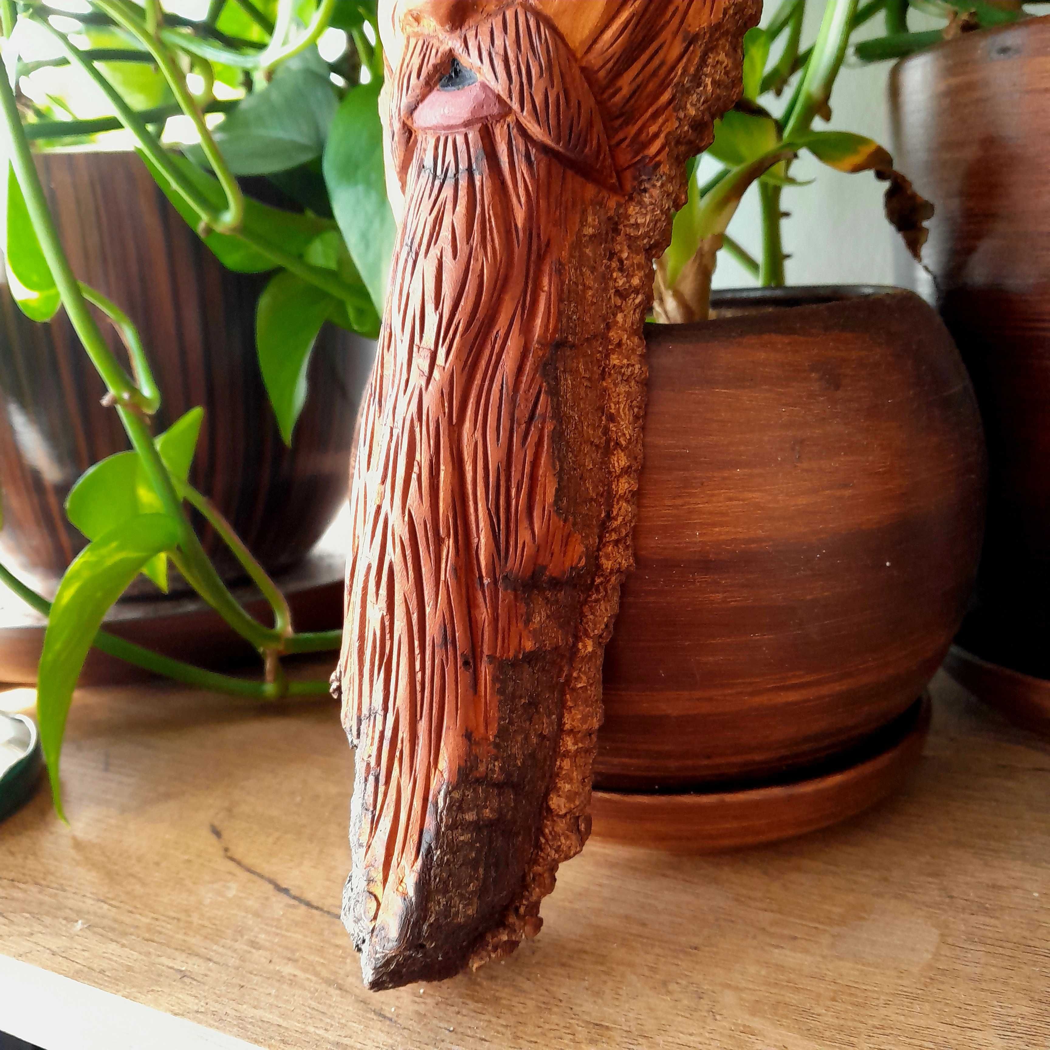 Wiking - rzeźba z drewna topoli