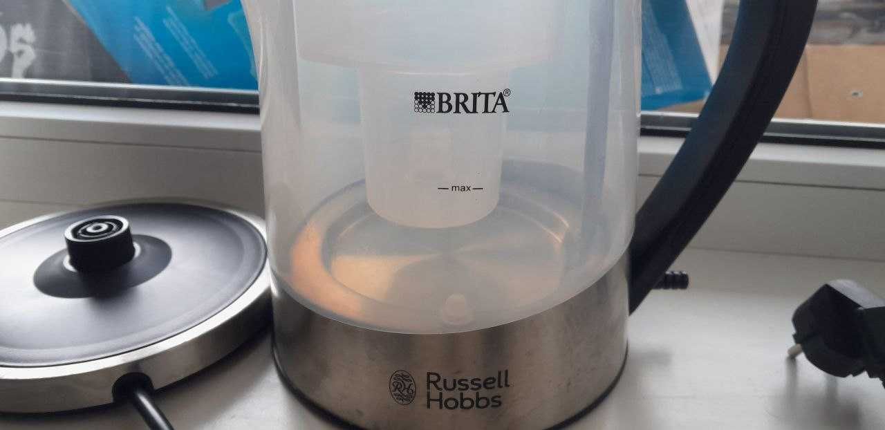 Електрочайник RUSSELL HOBBS Purity з фільтром Maxtra+ Brita