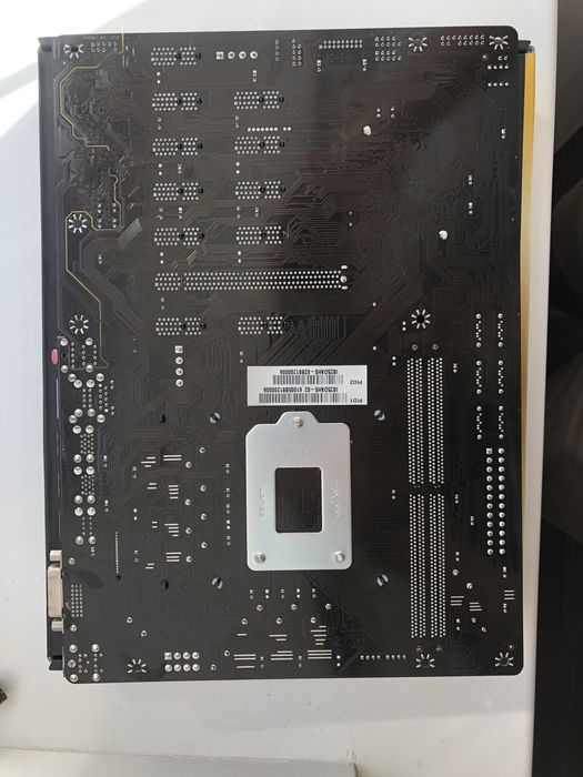 Комплект Biostar TB250-BTC+ проц. Intel G3900 + кулер, ddr 4gb.