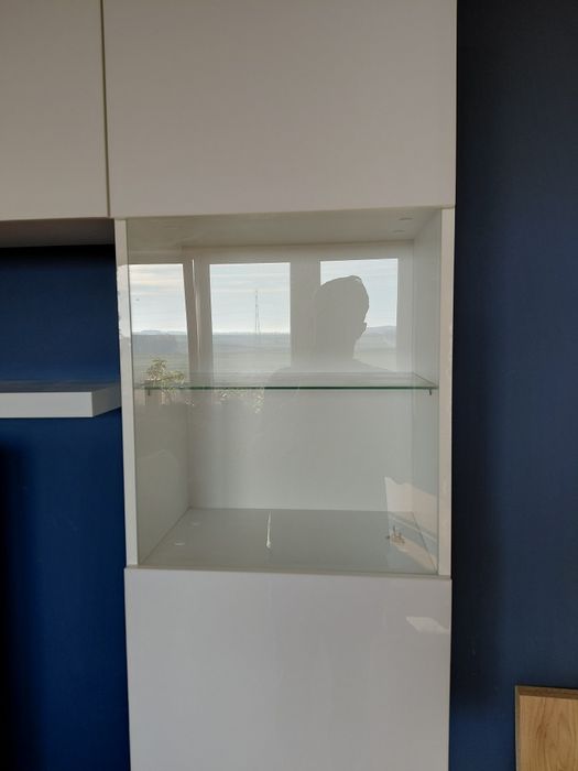 Zabudowa RTV wisząca