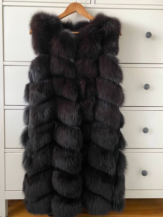 Продам желетку з натурального песця!