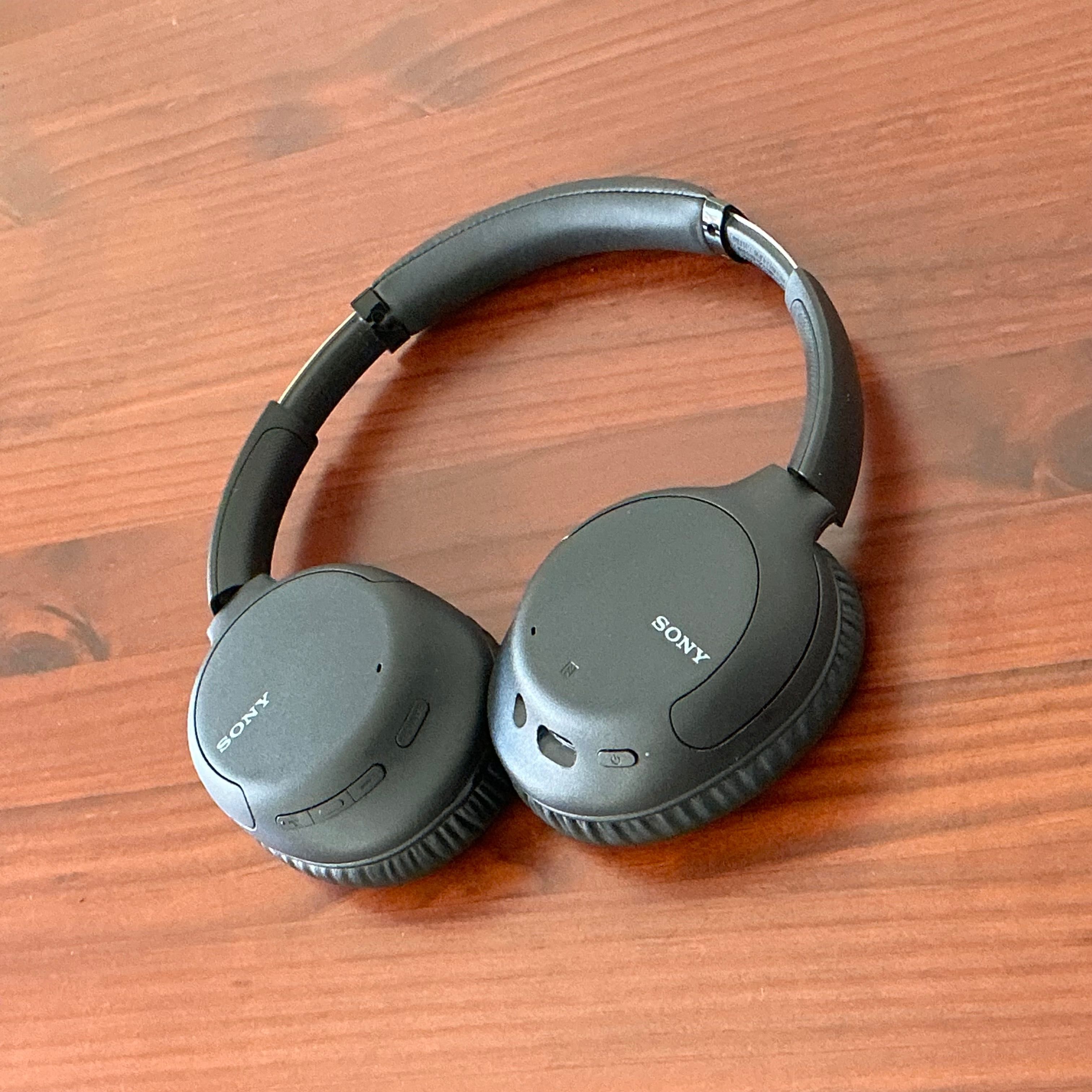 Como novos! SONY WH-CH710N Bluetooth Noise Cancelling com IA