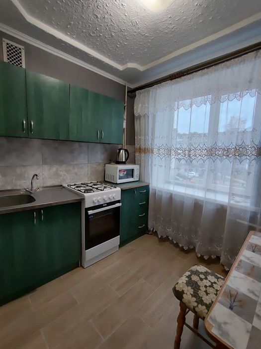 Оренда 2 х кім квартири
вул.Захарова(р.н Відродження)
Вартість 10 000+