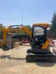 Komatsu PC12uu (2T) - c/braço articulado