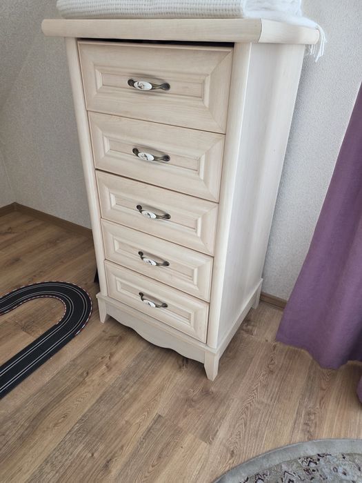 Меблі, стінка Селіна