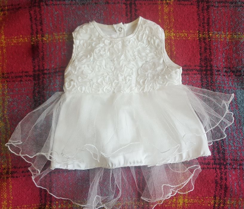 Melisa r. 62 (3 mce) nowa sukienka do chrztu dla dziewczynki