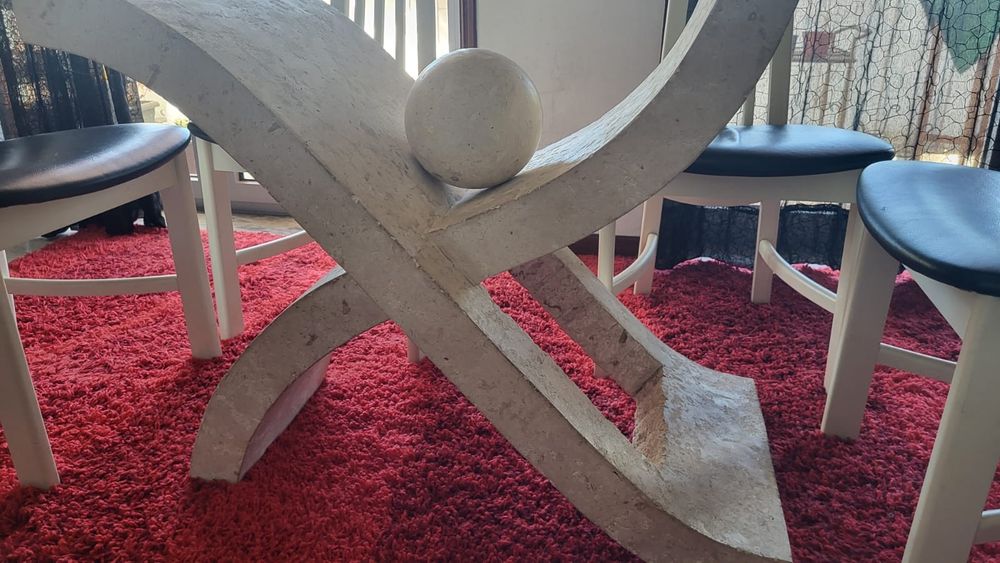 Mesa + cadeiras em madeira