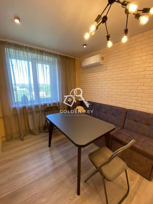 Оренда трикімнатної квартири по вулиці Петра Калнишевського!