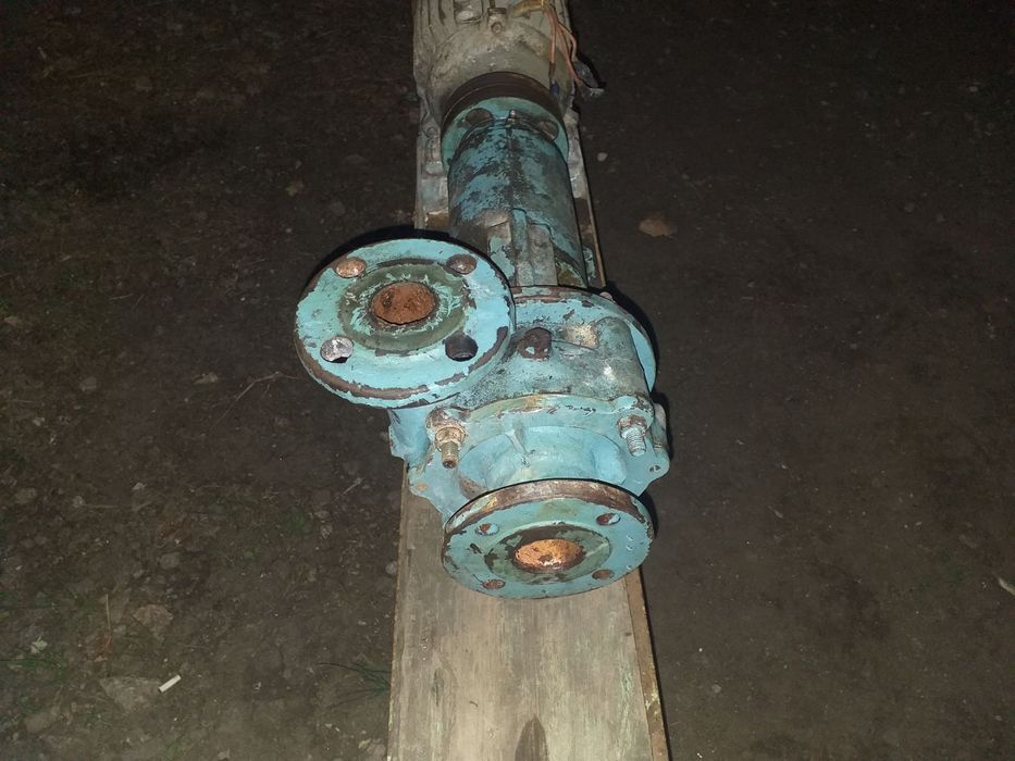 Насос отопления,полива