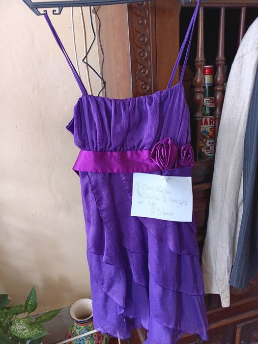 Vestido usasado 2 vezes em bom estado