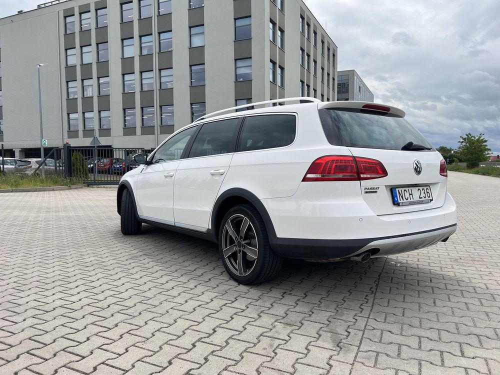 Volkswagen Passat B7 Alltrack 4x4 mały przebieg.