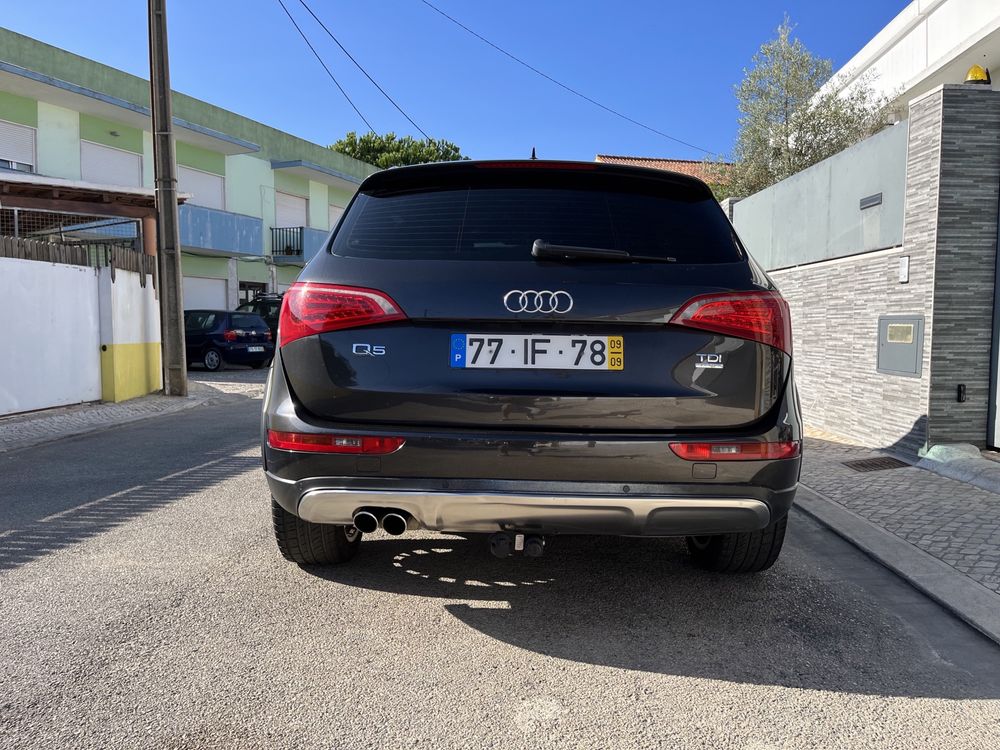 Audi q5 2.0 tdi quatro s-tronic