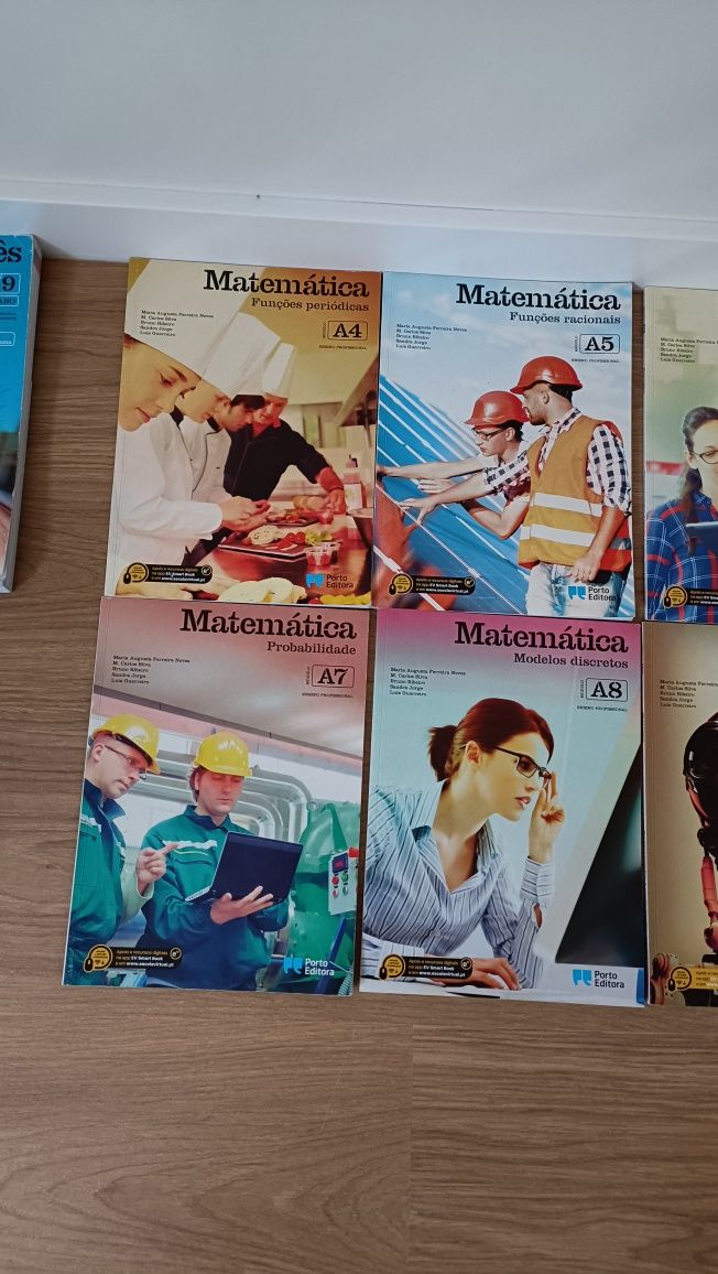 Livros escolares-Ensino profissional, matemática inglês e português