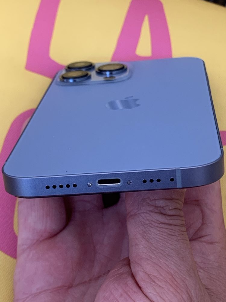 Iphone 128GB convertido 13 Pro blue