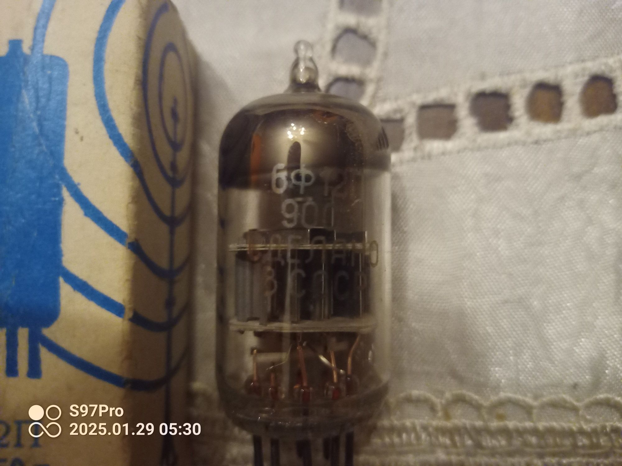 Lampy Elektronowe 6P12F Nowe 4 sztuki