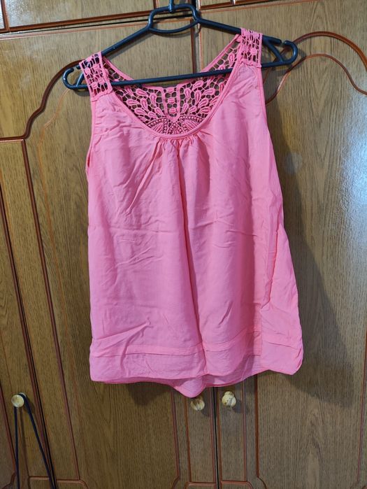 Жіночі блузи в гарному стані