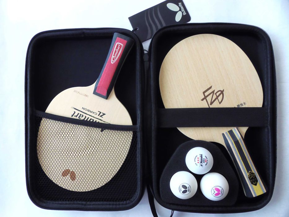 Futerał Pokrowiec Butterfly na 1, 2 Rakietki do gry w Tenisa Stołowego