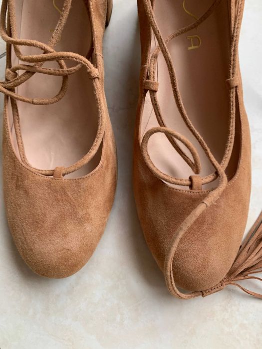 Unisa piękne rude czółenka w rozmiarze 41. Nowe.