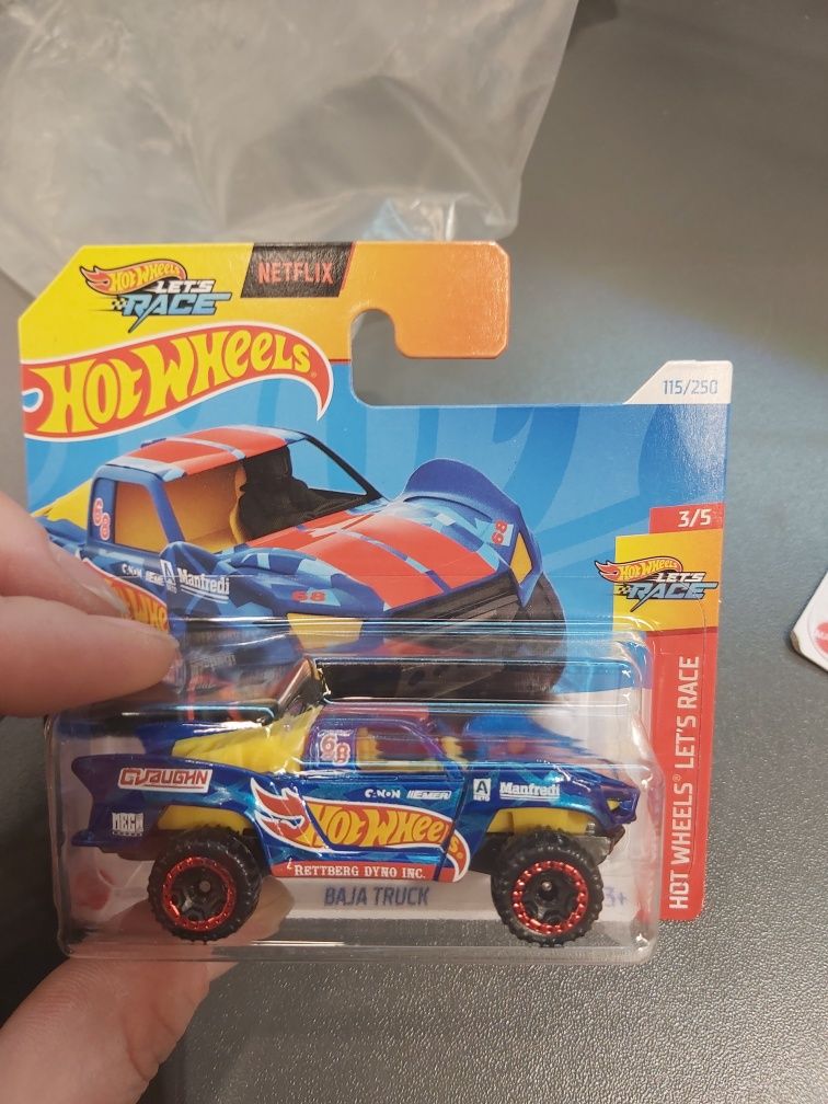 Продам машинки Hot wheels