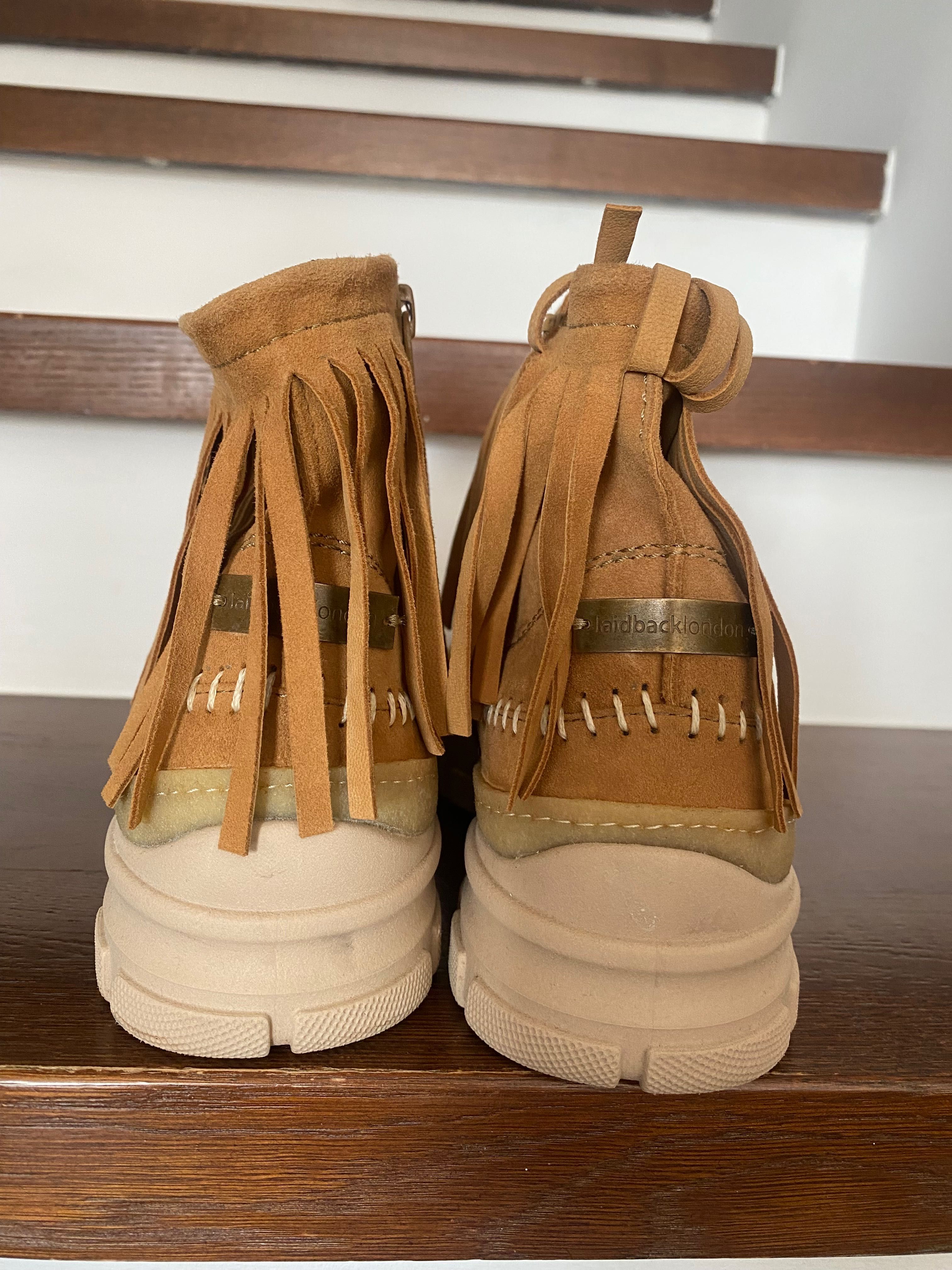 Buty z naturalnych materiałów Laidback London skórzane trzewiki