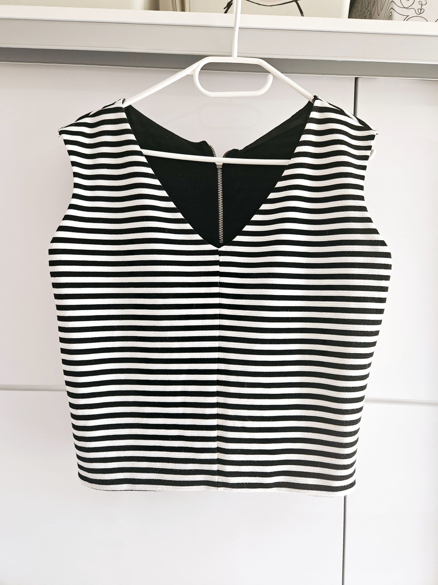 Bluzka w paski xl top z tyłu zamek bialo czarna just female