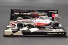 1:43 F1 Vodafone McLaren Merceds H Kovalainen Showcar 2009 Minichamps