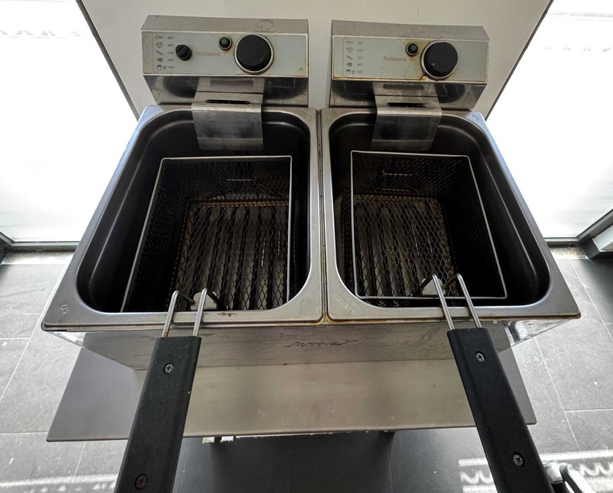 Fritadeira a Óleo Dupla Profissional – Ideal para Restaurante/Café
