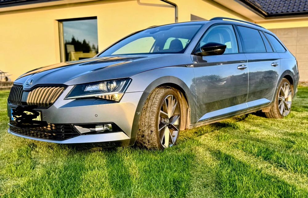 Skoda Superb 2.0 TSI. 4x4  272KM. Bogate wyposażenie