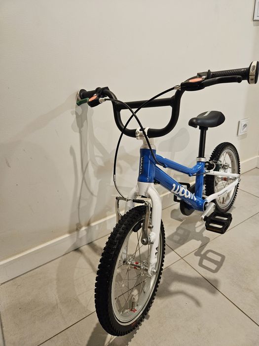 Woom 2 niebieski + rączka do nauki jazdy