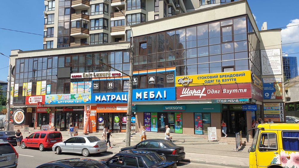 Продам Комерційну нерухомість вул. Шептицького, центр