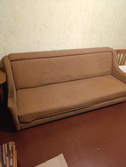 Продается диван б/у