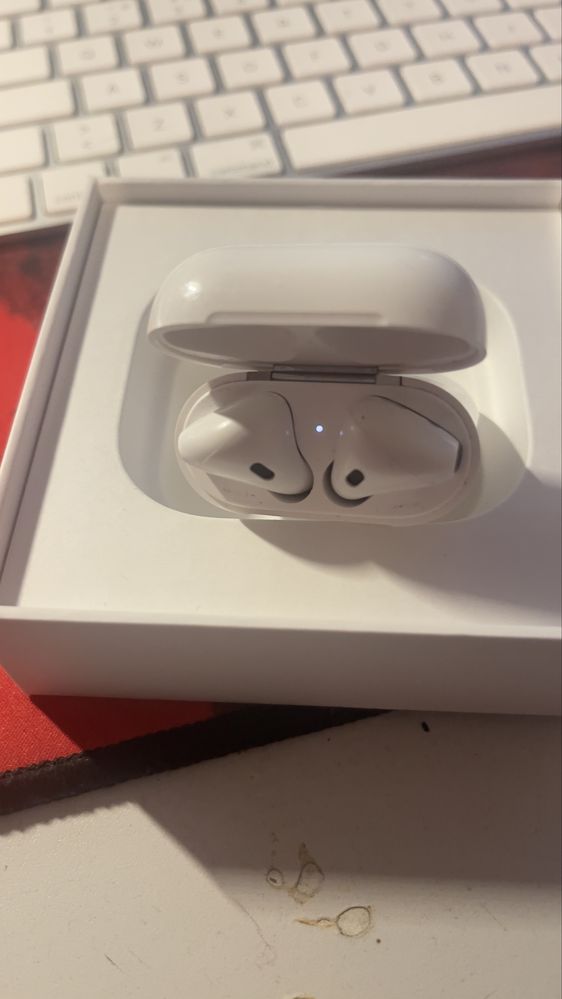 Vendo airpods 2 geração - com garantia