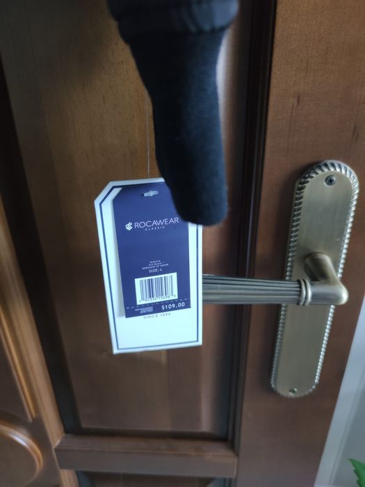 Продам женскую куртку