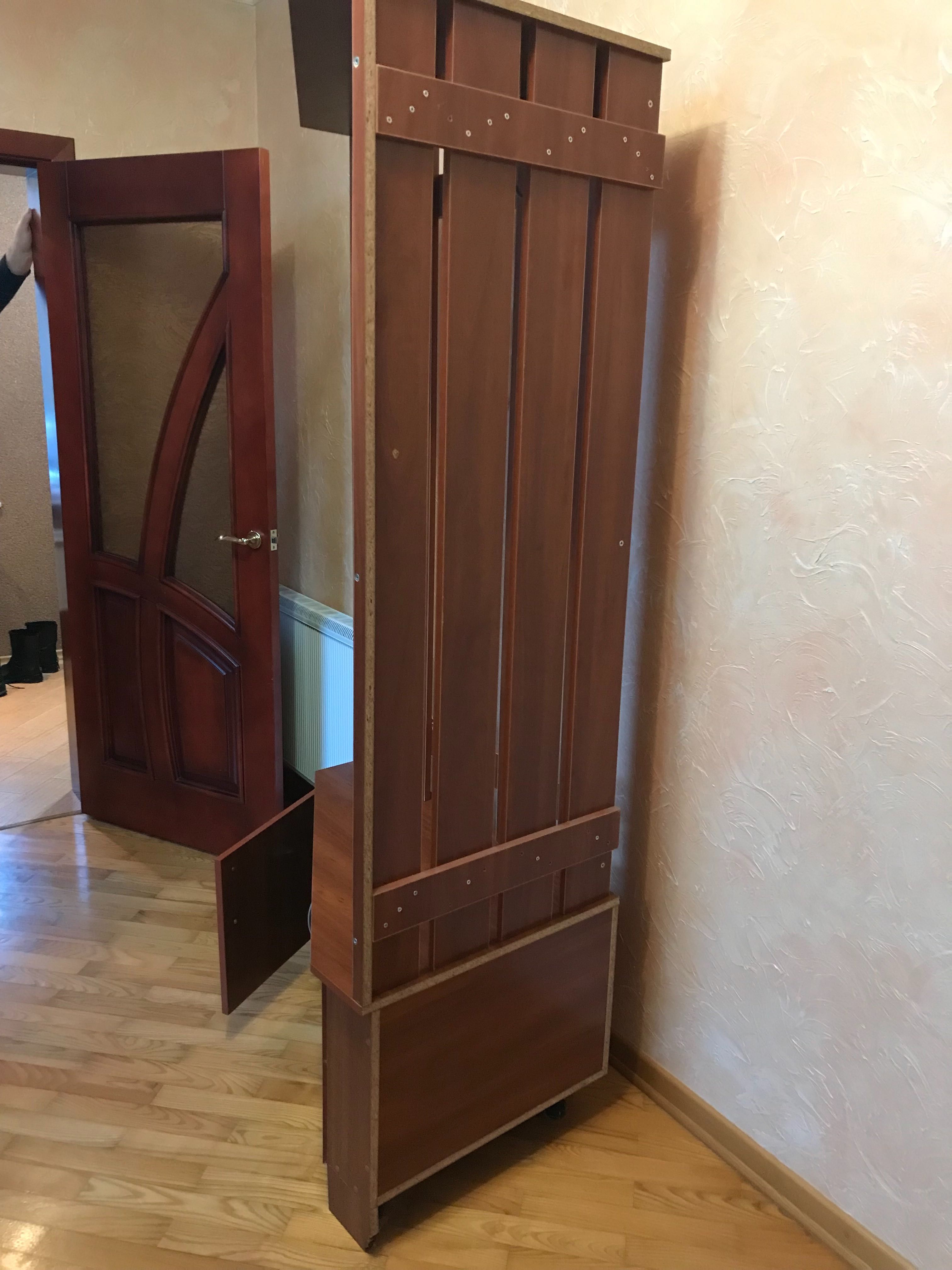Меблі в коридор або прихожу