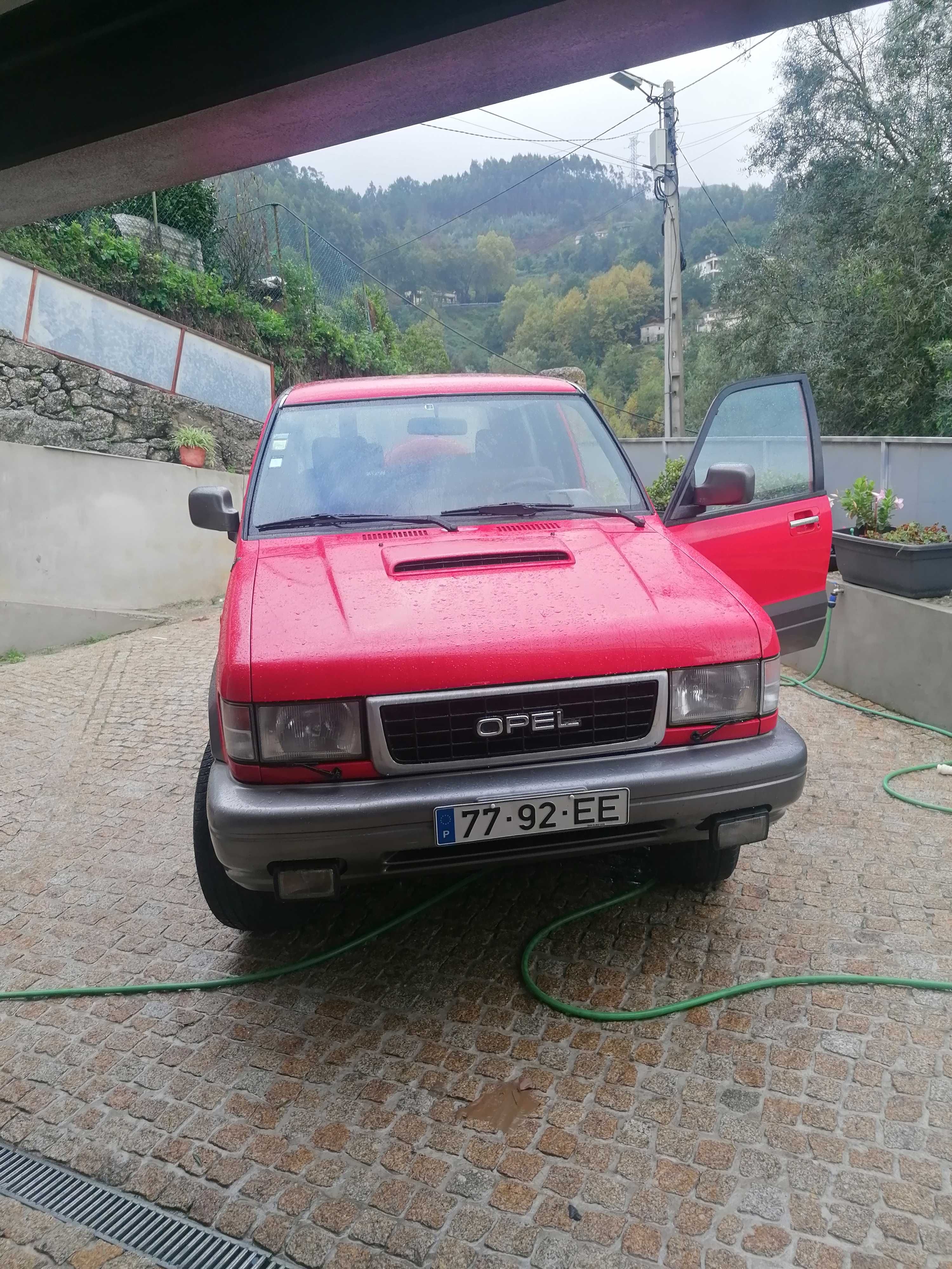 Isuzu Opel Monterey